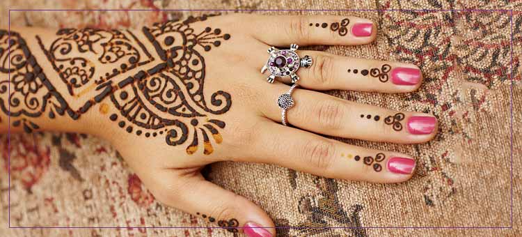 Henna Services Available in Dearborn, MI